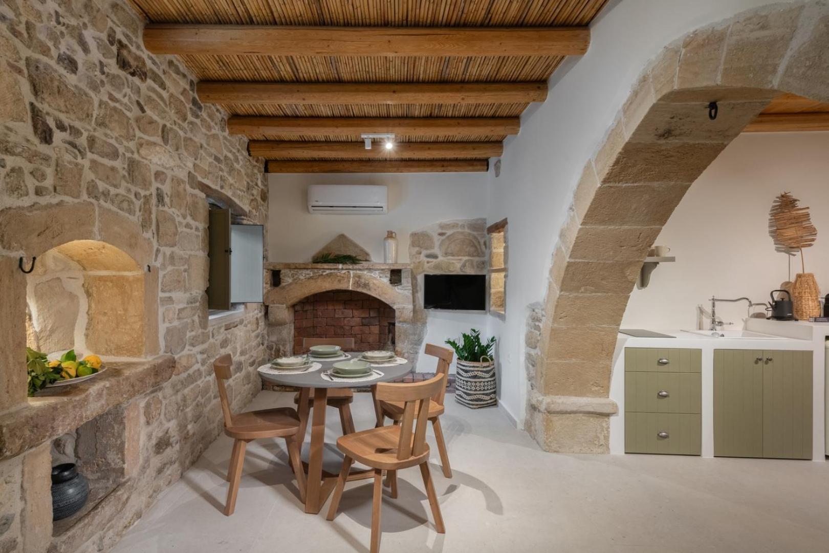 Agioi Deka  St.Ten Stone Built Village מראה חיצוני תמונה